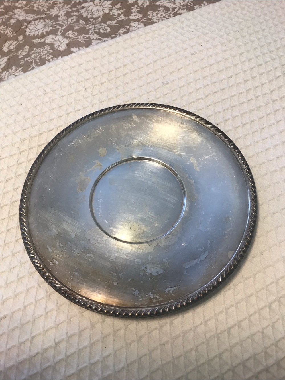 Silver Plated Decorative Round Tray with Rope Edge